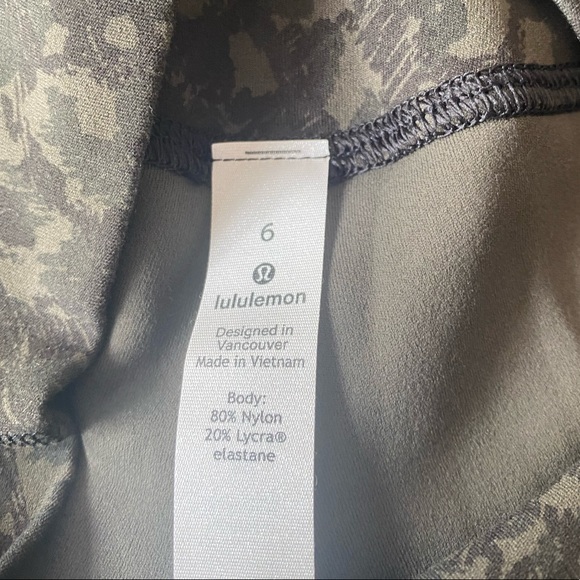 Lulu lemon align pant 25” - Picture 3 of 3